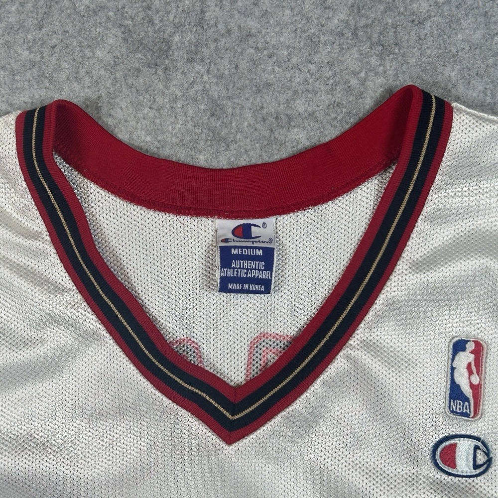 VTG 90's Allen Iverson #3 Philadelphia 76ers Jersey Men's Medium 40 White NBA - Picture 8 of 16